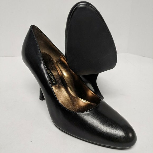 Chinese Laundry Women's 'Yanni' Leather Pumps - Picture 2 of 4